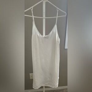 Atizia Wilfred Free White Slip Dresser